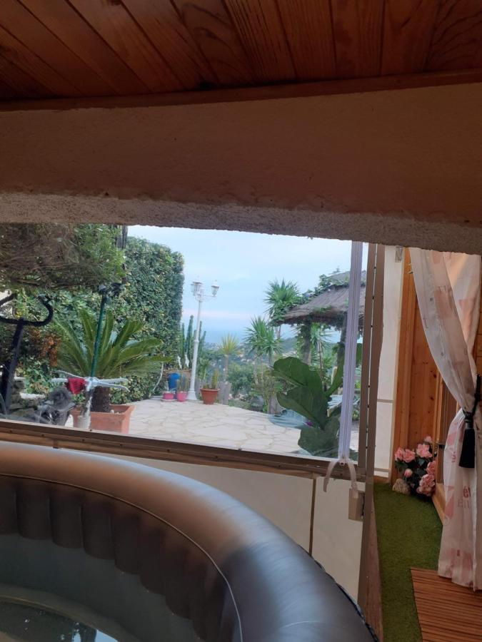 Nouveau ! Chambre D'Hote Insolite Privee " Coeurs De Pirates A Bali En Provence" Spa Sauna Massages Dans Cadre Exotique D'Amenagements Exterieurs D'Exception Ete Comme Hiver Bienvenue !!! Cavalaire-sur-Mer Εξωτερικό φωτογραφία